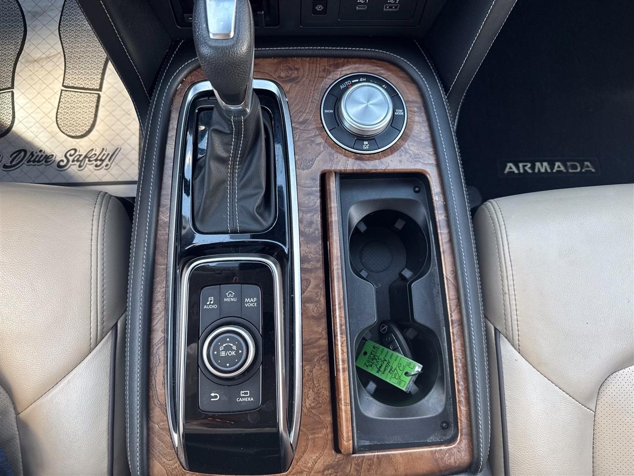 Nissan Armada 4x4 SL 2022