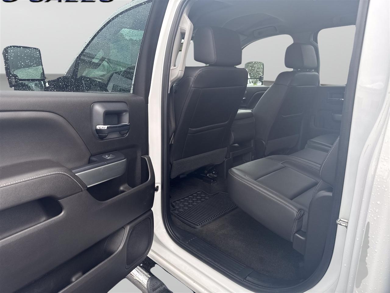Chevrolet Silverado 2500HD 4WD Crew Cab 153.7" LT 2018