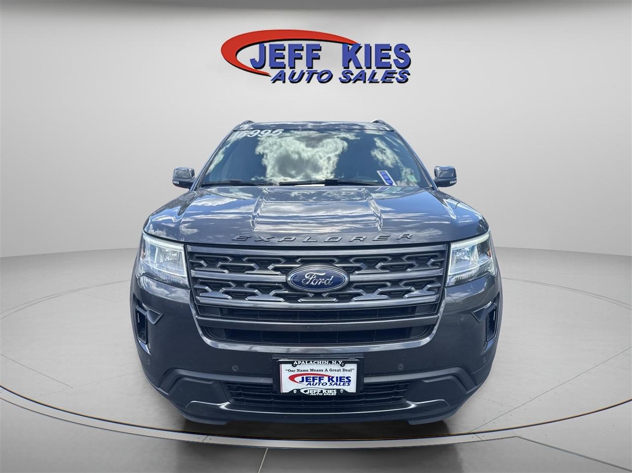 Ford Explorer XLT 4WD 2019