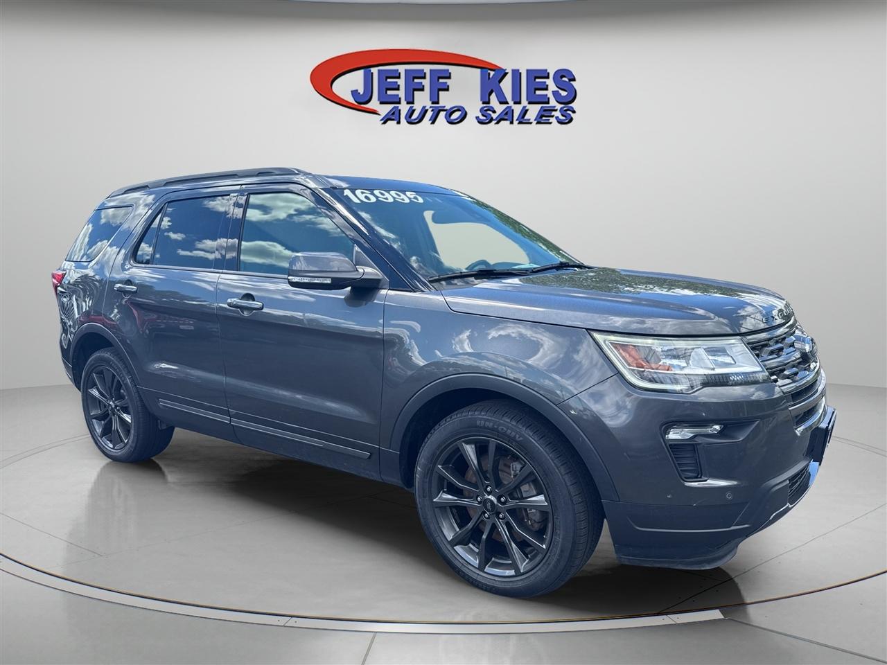 Ford Explorer XLT 4WD 2019