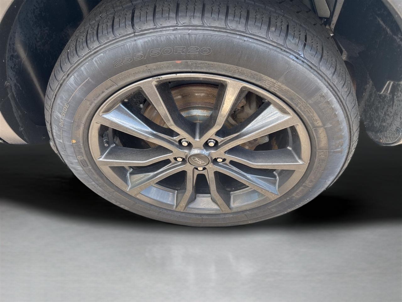Ford Explorer XLT 4WD 2019