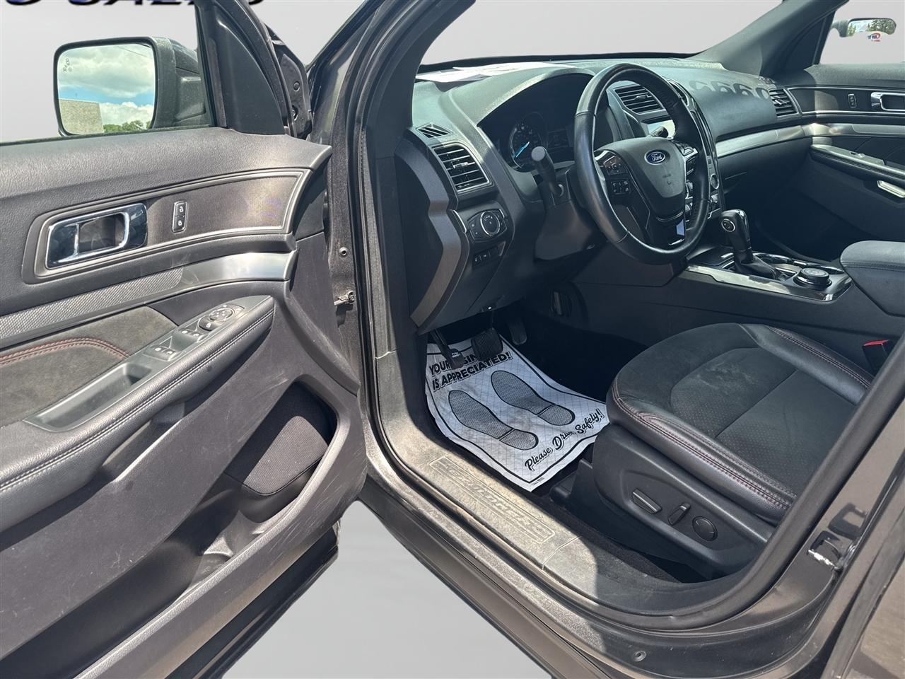 Ford Explorer XLT 4WD 2019