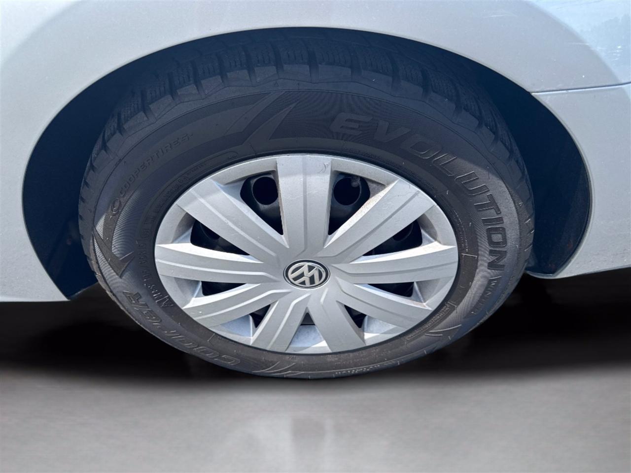 Volkswagen Jetta Sedan 4dr Auto 1.4T S 2016