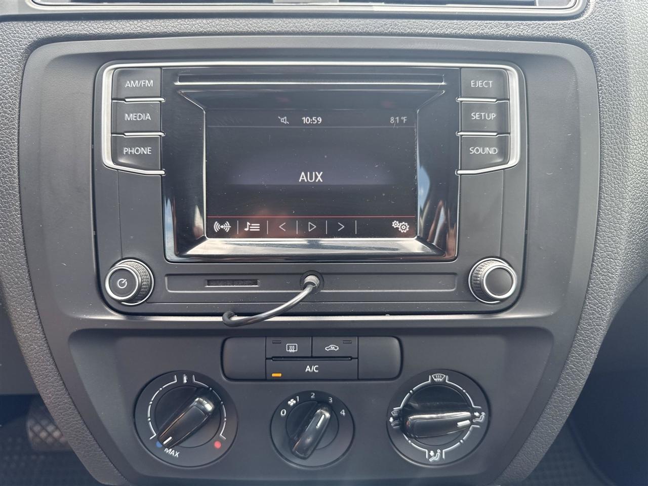 Volkswagen Jetta Sedan 4dr Auto 1.4T S 2016