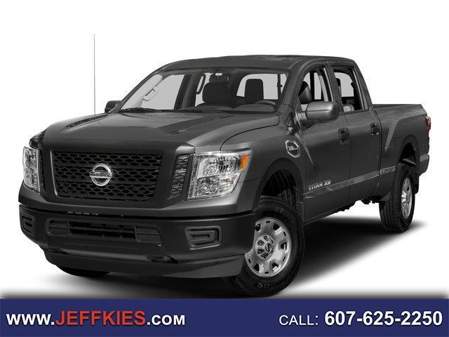 Nissan Titan XD 4x4 Gas Crew Cab S 2018