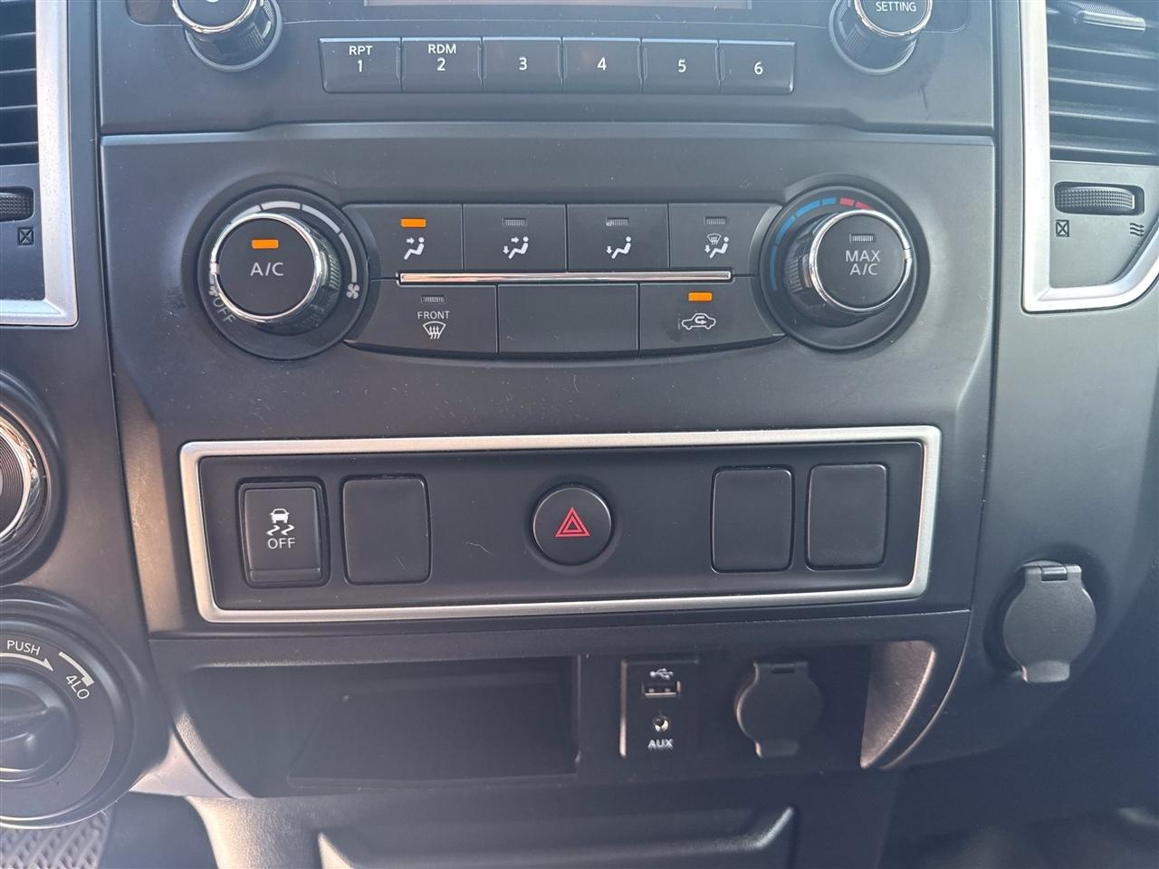 Nissan Titan XD 4x4 Gas Crew Cab S 2018