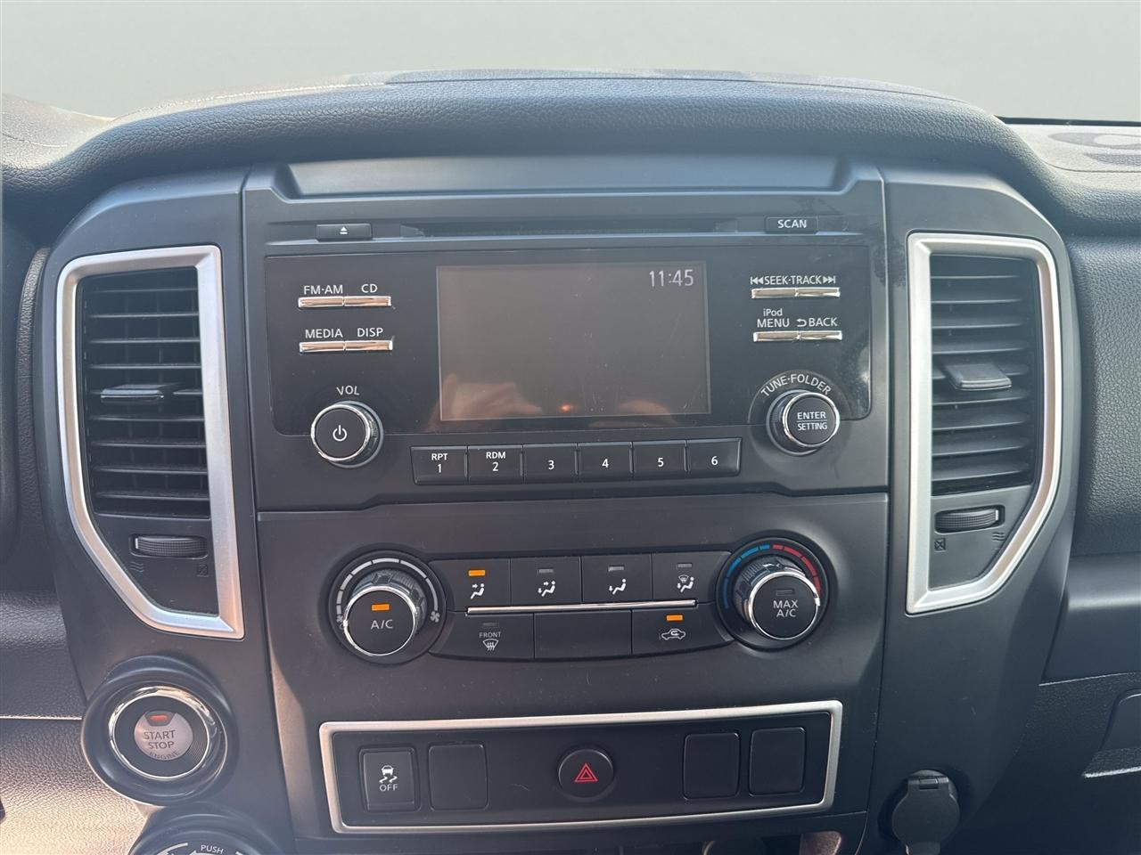 Nissan Titan XD 4x4 Gas Crew Cab S 2018