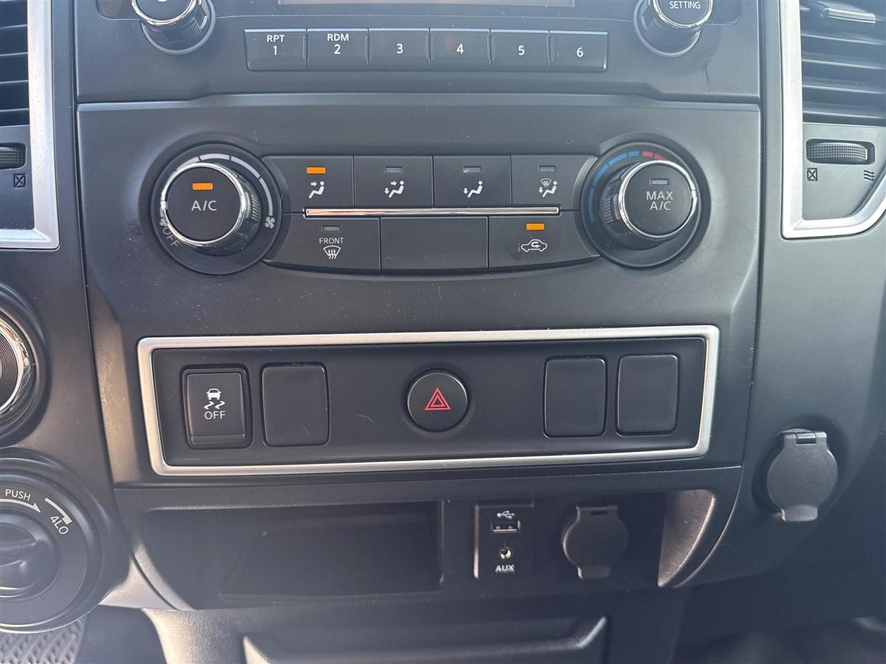 Nissan Titan XD 4x4 Gas Crew Cab S 2018