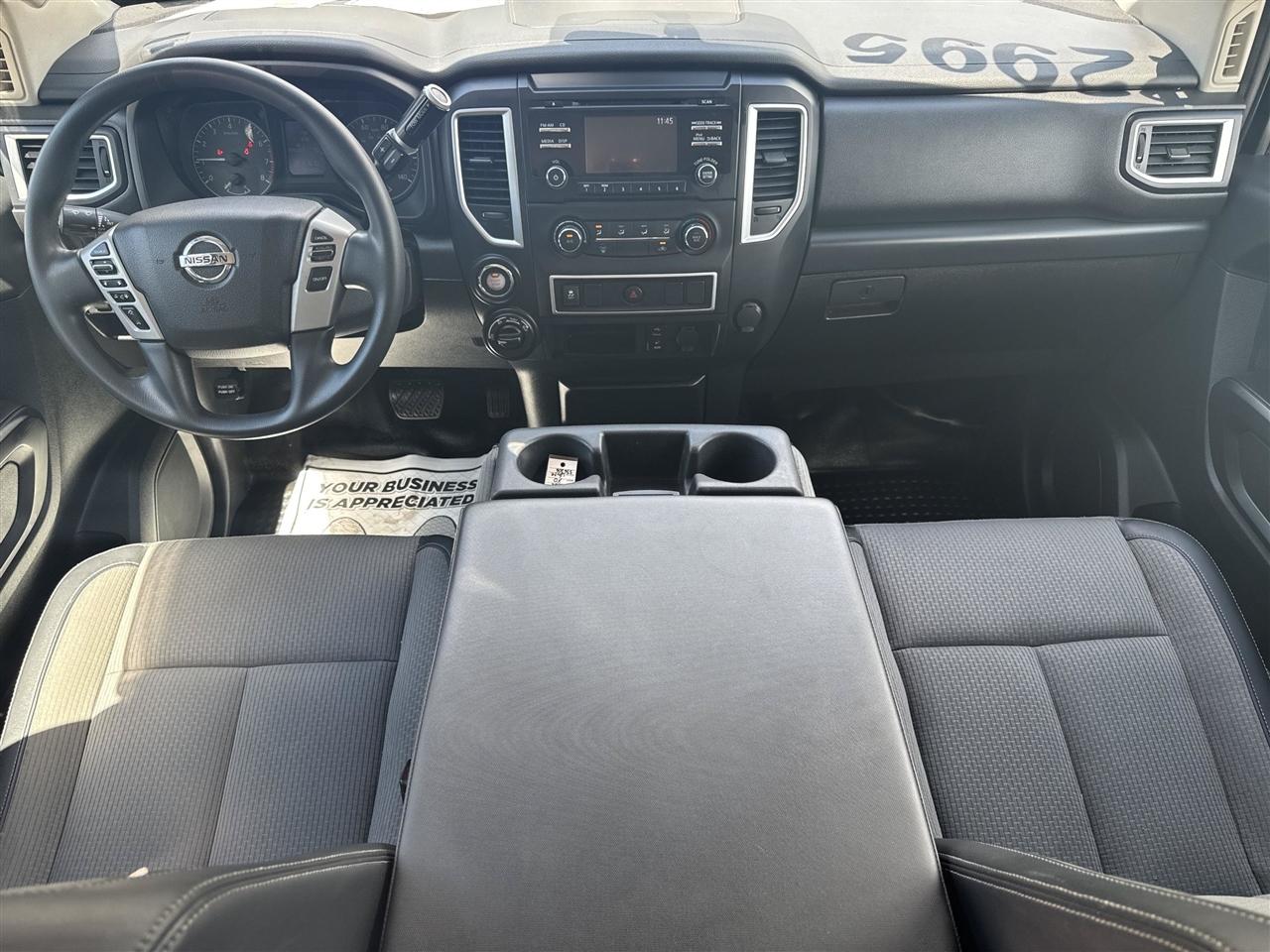 Nissan Titan XD 4x4 Gas Crew Cab S 2018