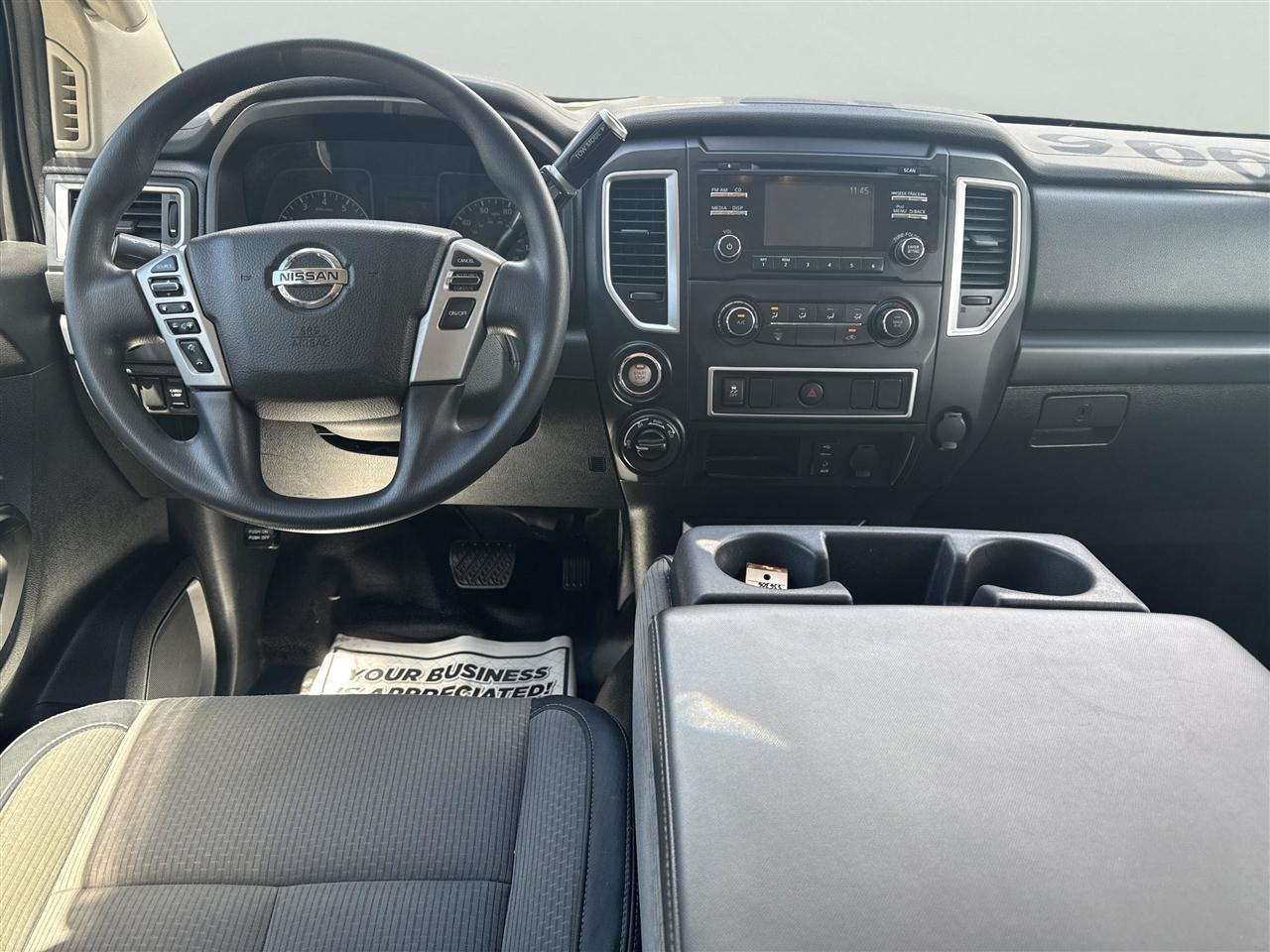 Nissan Titan XD 4x4 Gas Crew Cab S 2018