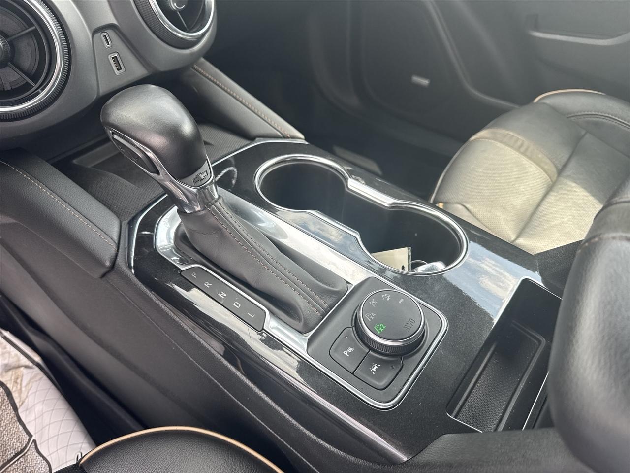 Chevrolet Blazer AWD 4dr Premier 2019