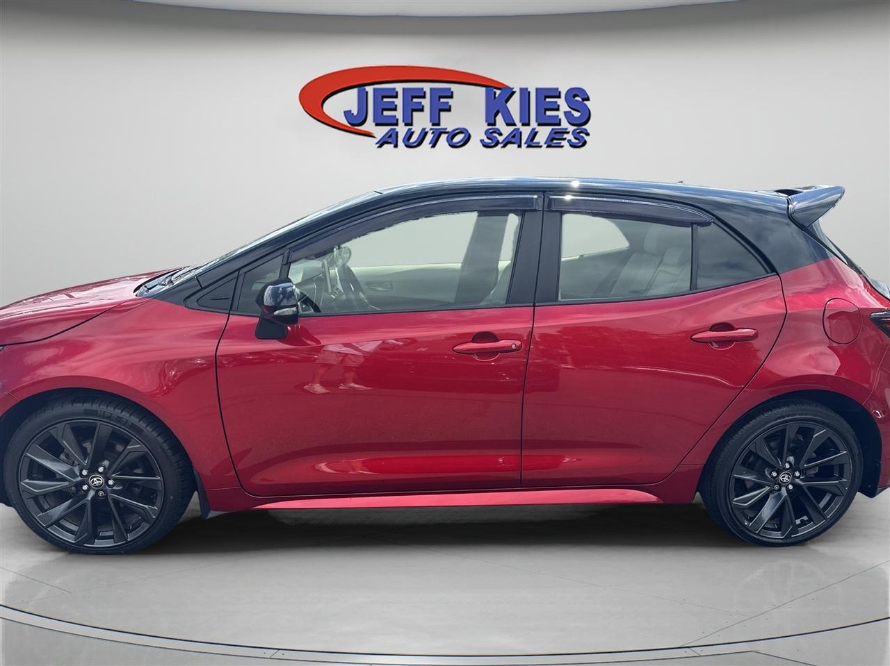 Toyota Corolla Hatchback XSE CVT (Natl) 2024