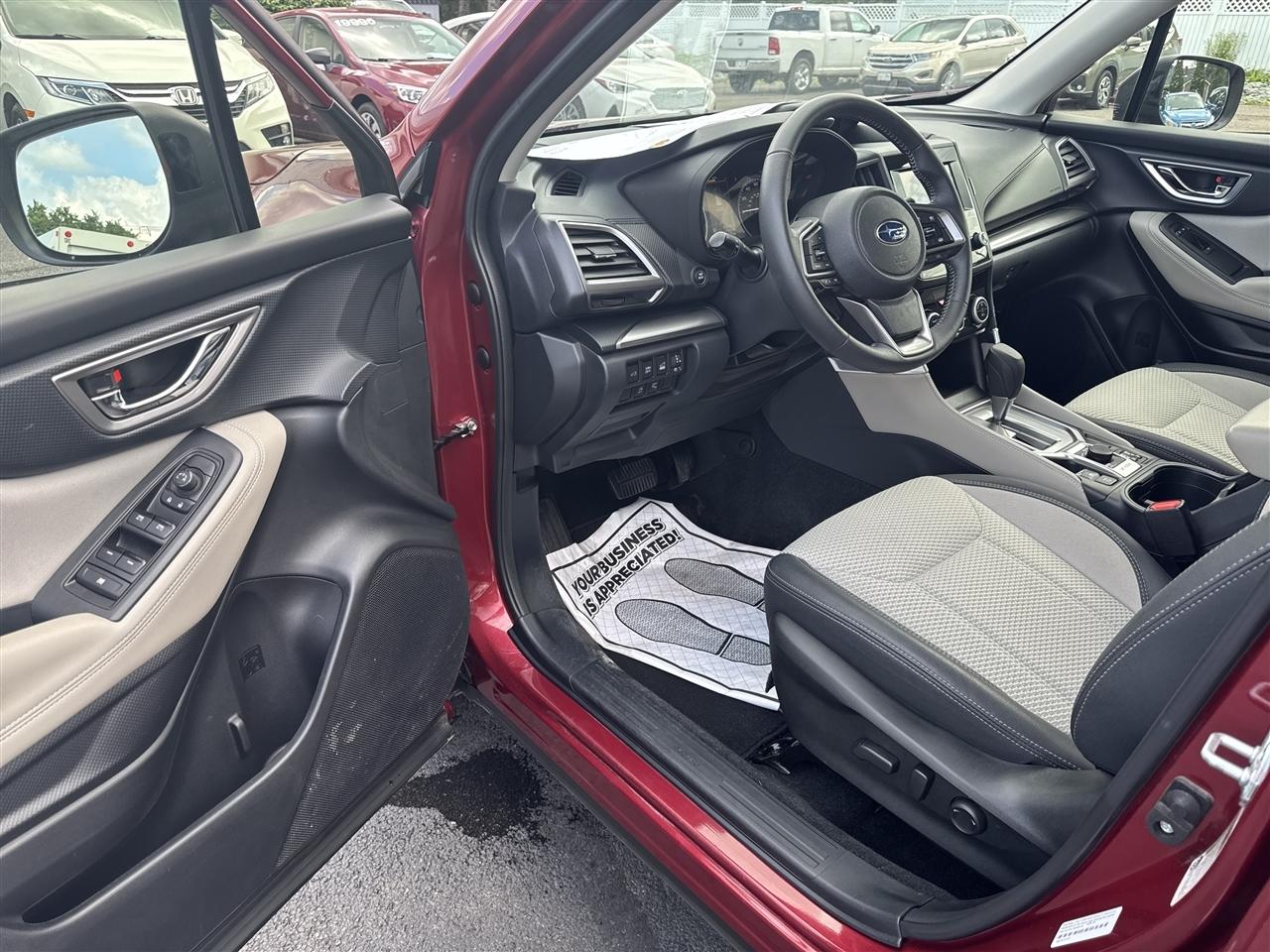 Subaru Forester Premium AWD 2024