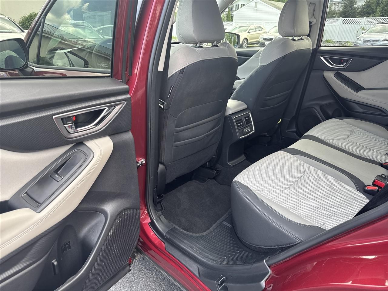 Subaru Forester Premium AWD 2024