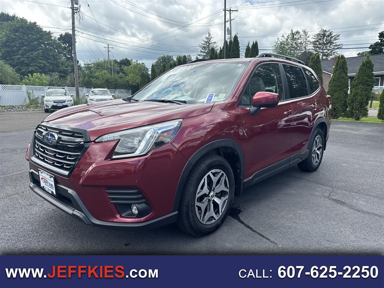 2024 Subaru Forester Premium AWD