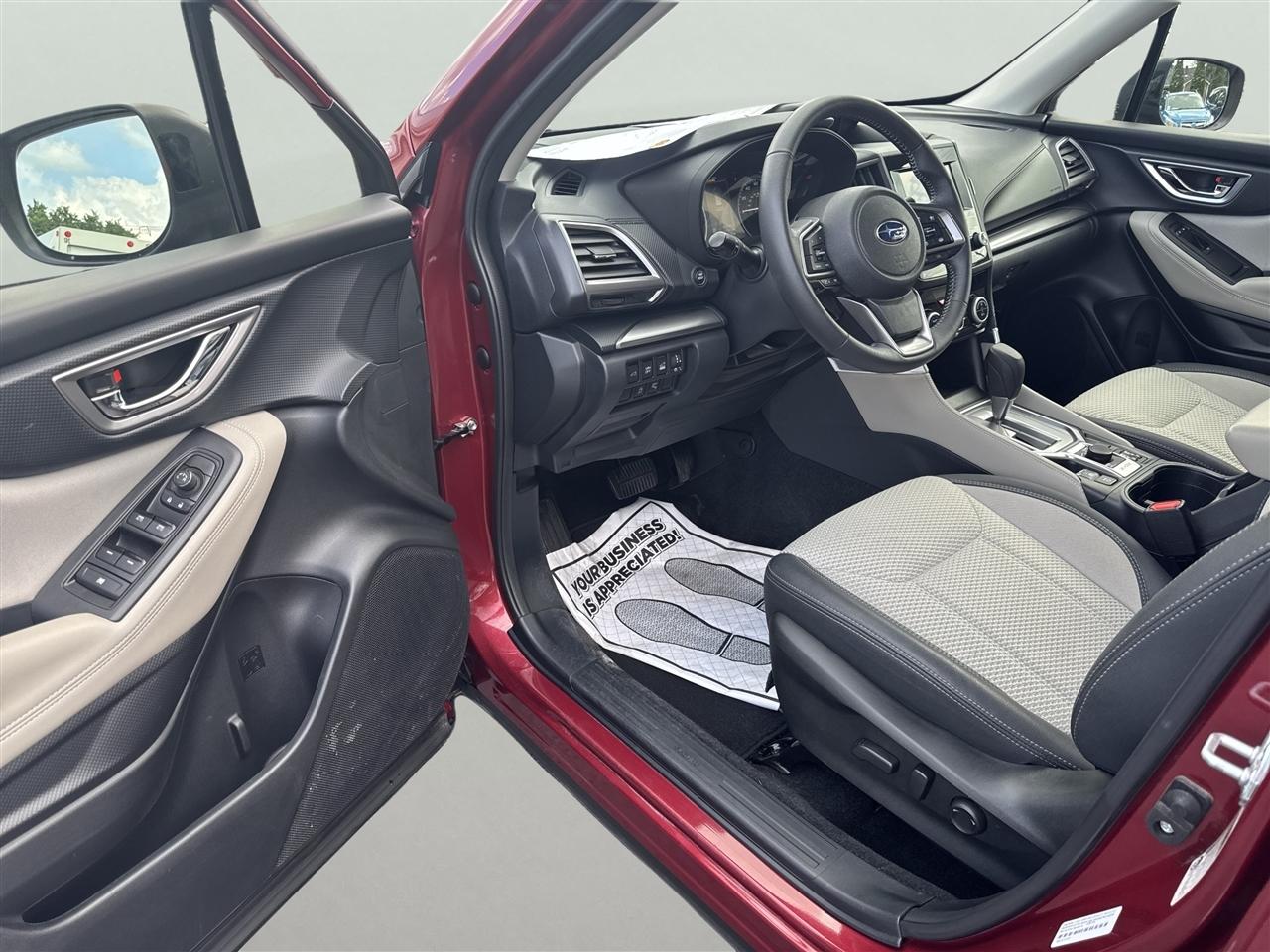 Subaru Forester Premium AWD 2024