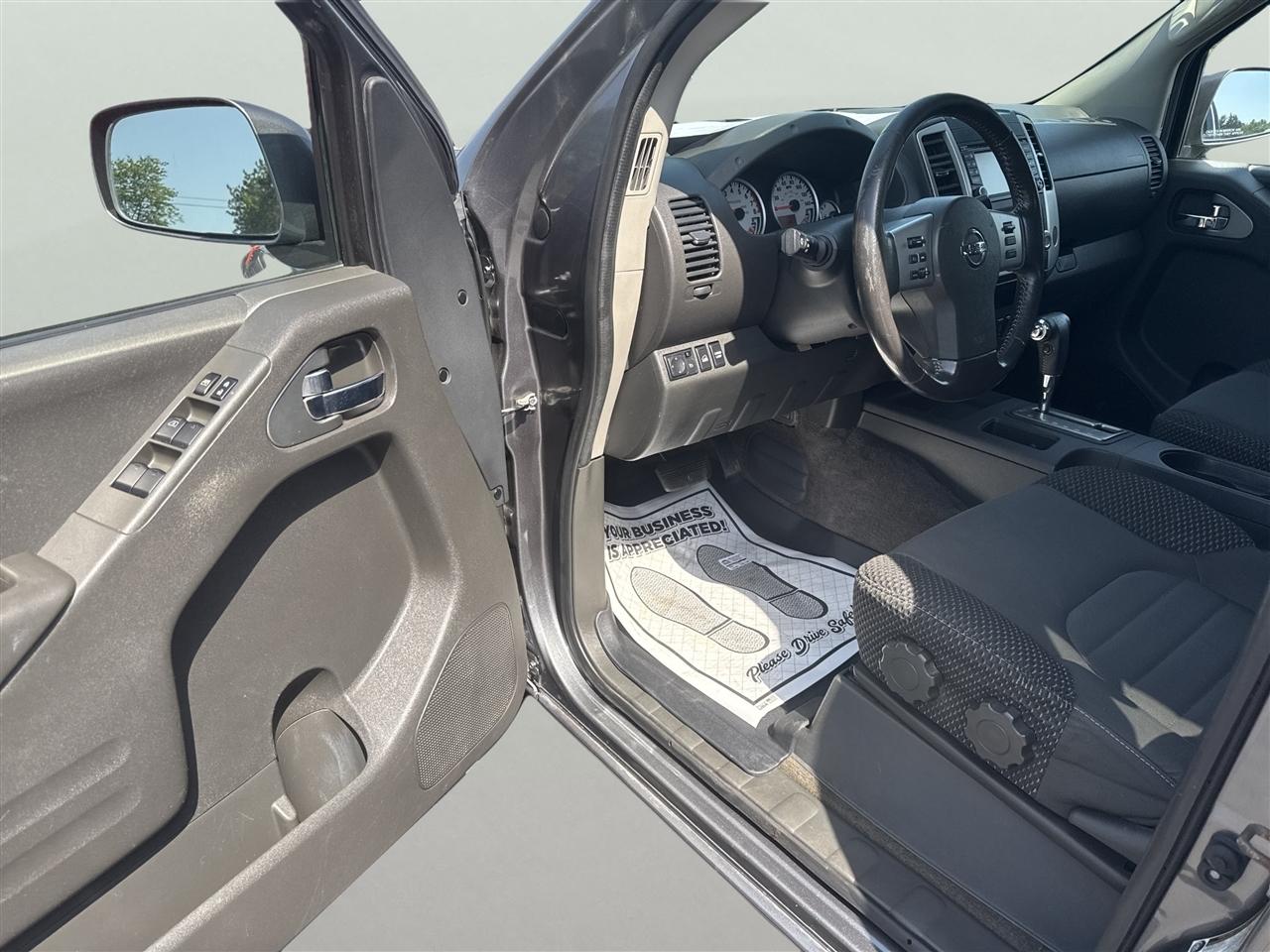 Nissan Frontier Crew Cab 4x4 PRO-4X Auto 2018