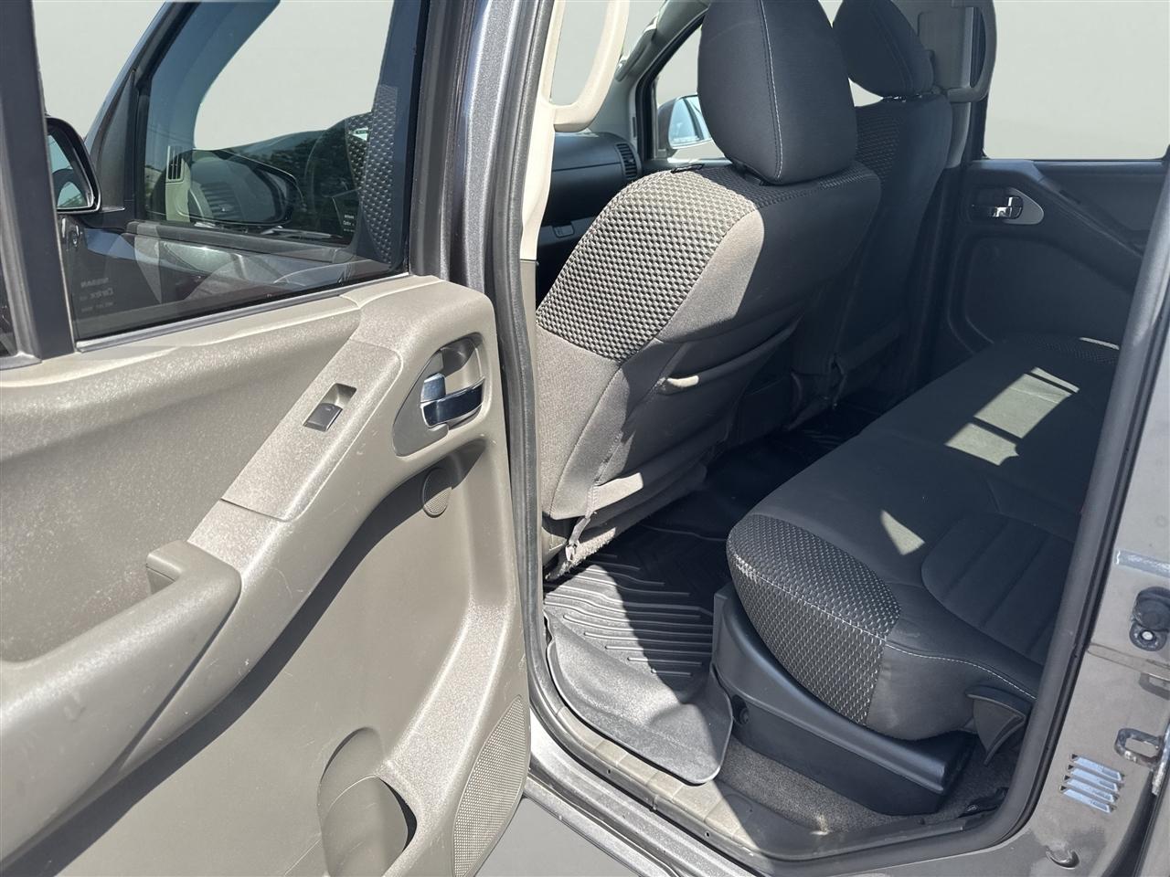 Nissan Frontier Crew Cab 4x4 PRO-4X Auto 2018