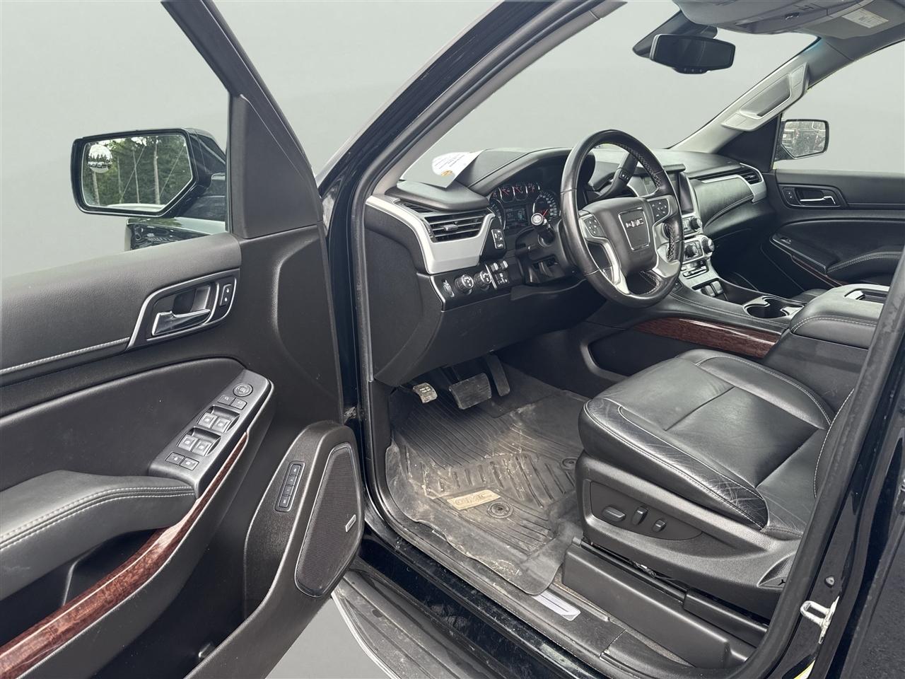 GMC Yukon 4WD 4dr SLT Standard Edition 2019