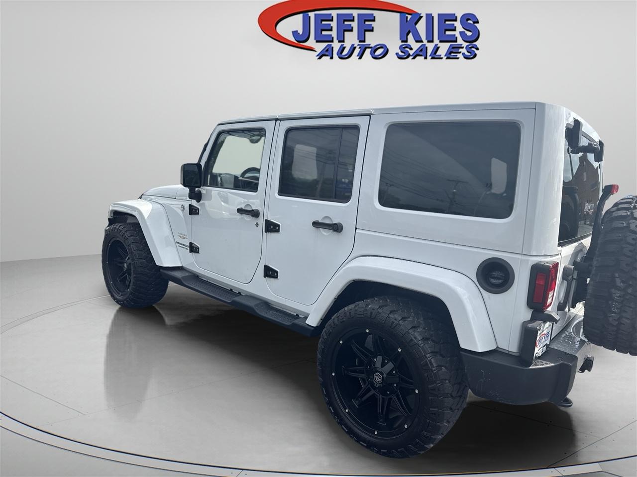 Jeep Wrangler Unlimited 4WD 4dr Sahara 2015