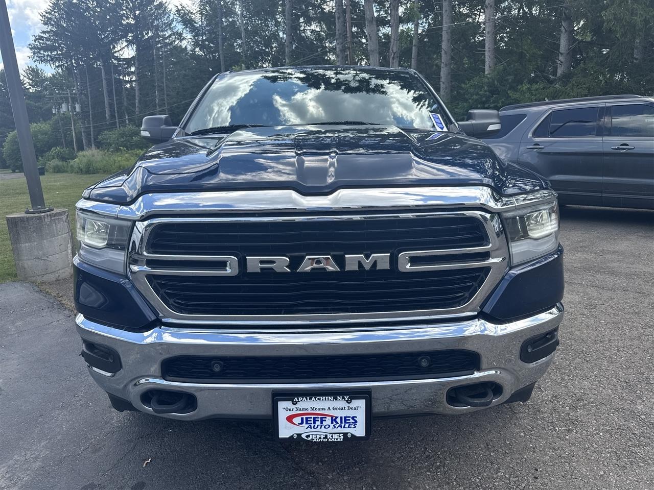 RAM 1500 Big Horn/Lone Star 4x4 Crew Cab 5'7" Box 2019