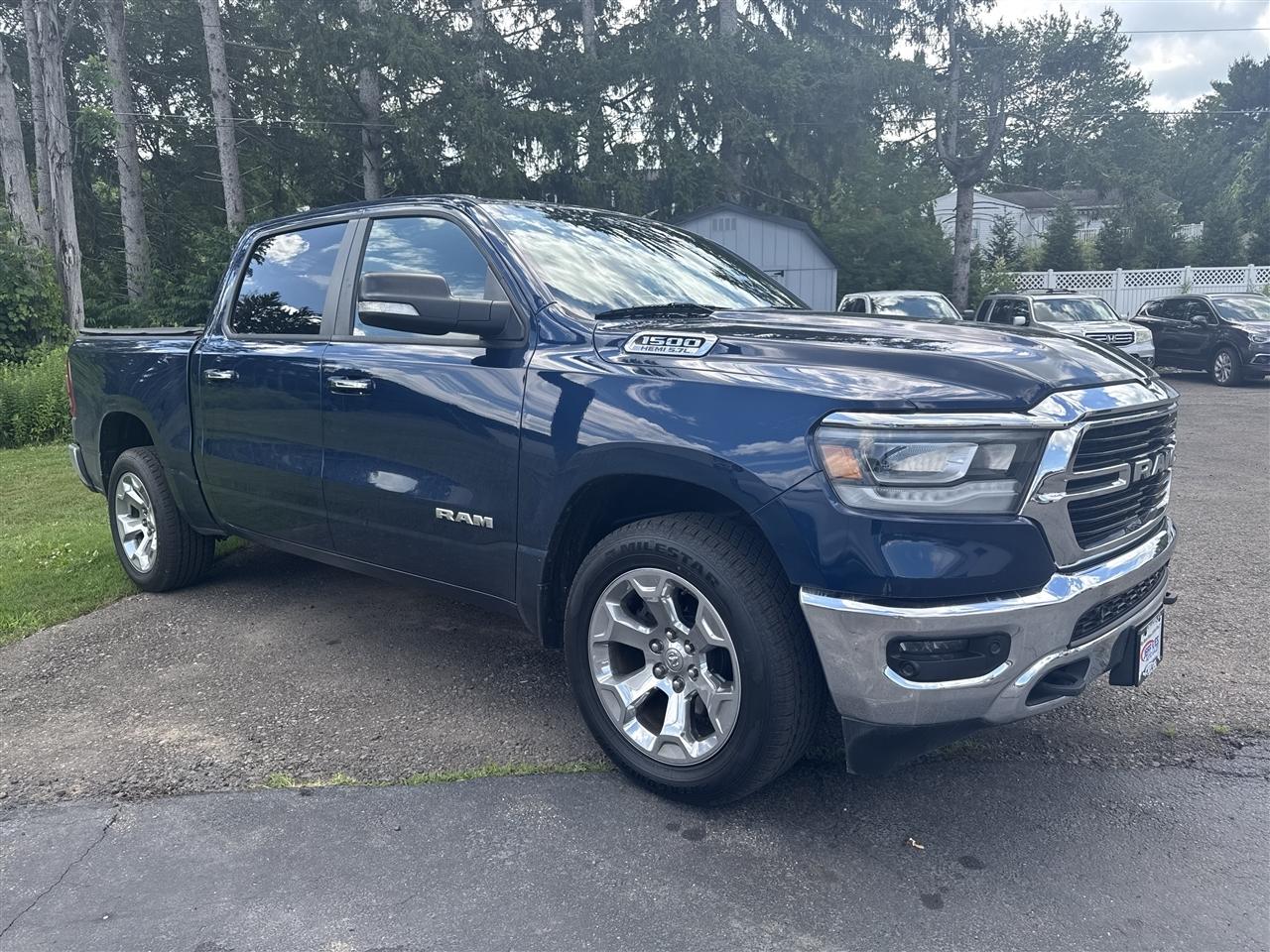RAM 1500 Big Horn/Lone Star 4x4 Crew Cab 5'7" Box 2019