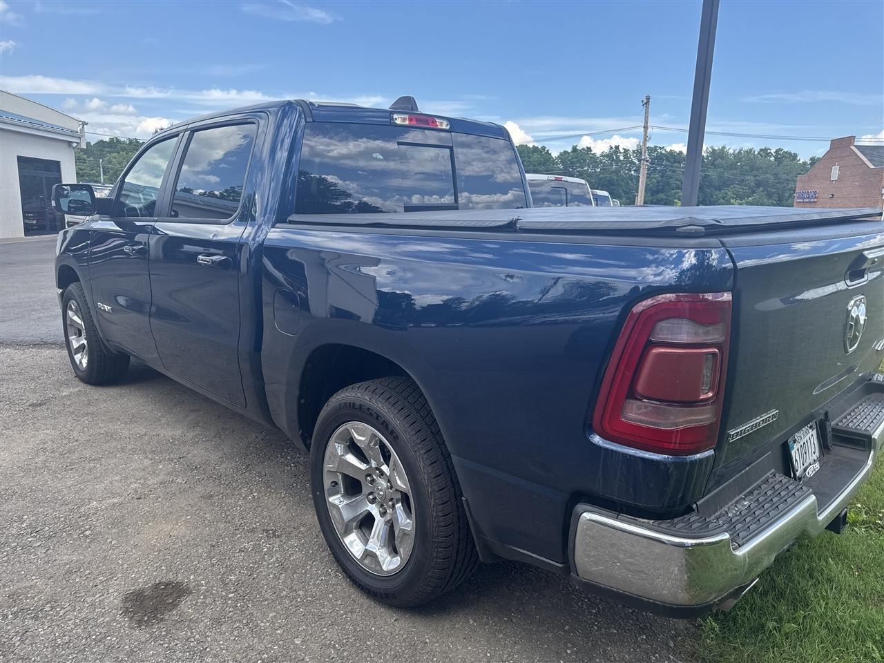 RAM 1500 Big Horn/Lone Star 4x4 Crew Cab 5'7" Box 2019