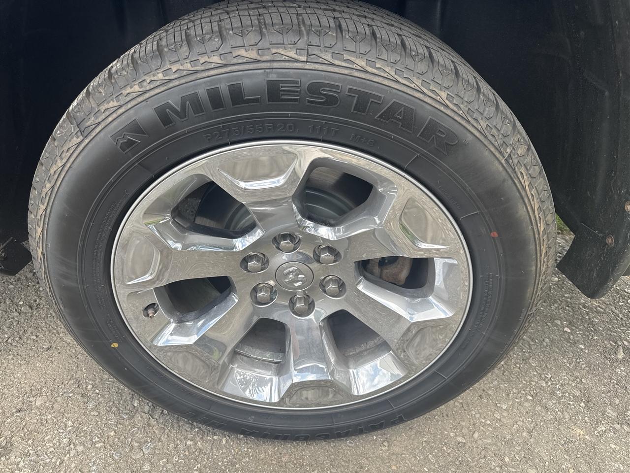 RAM 1500 Big Horn/Lone Star 4x4 Crew Cab 5'7" Box 2019