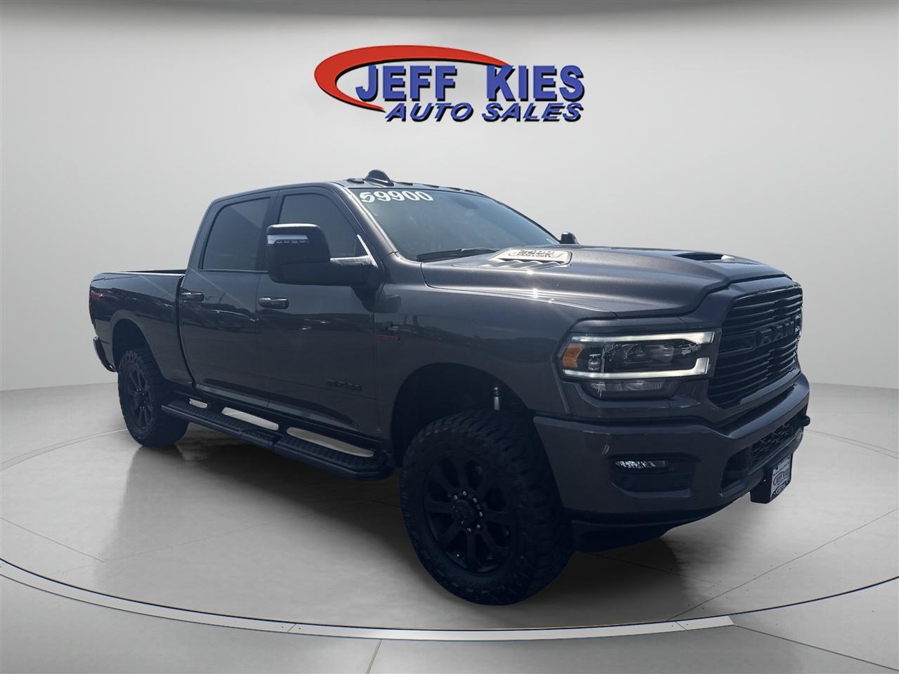 RAM 2500 Laramie 4x4 Crew Cab 6'4" Box 2024