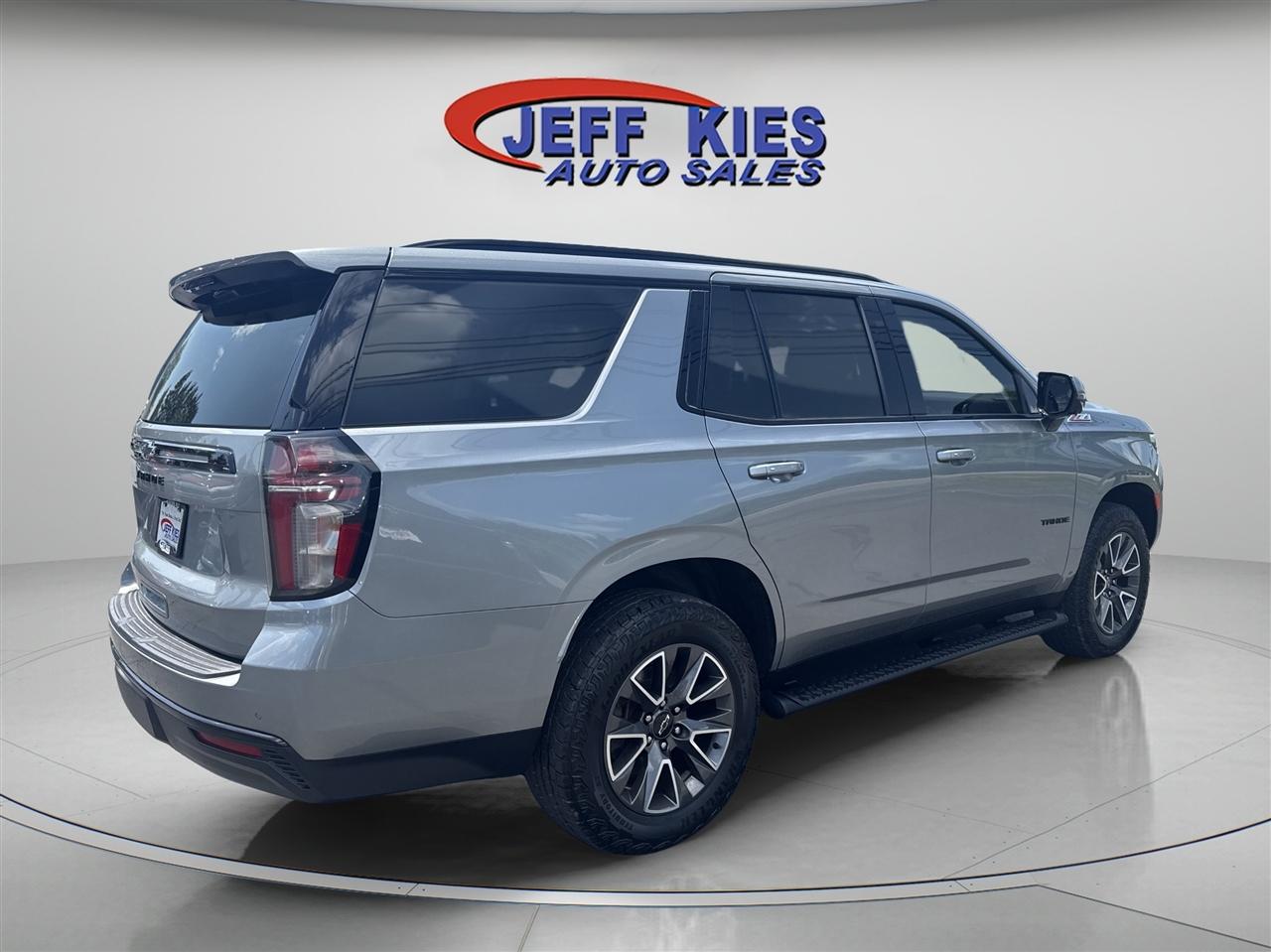 Chevrolet Tahoe 4WD 4dr Z71 2023