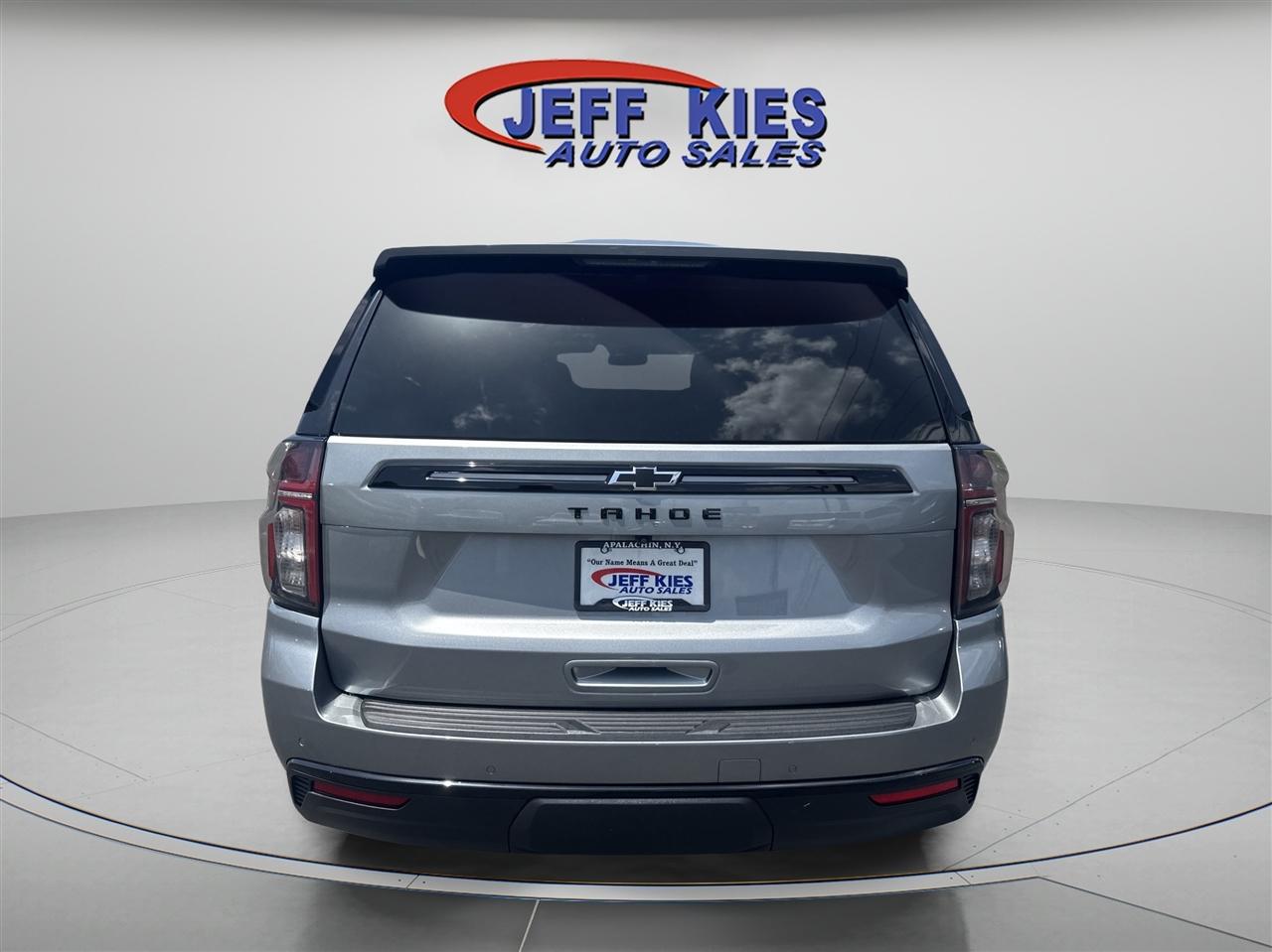 Chevrolet Tahoe 4WD 4dr Z71 2023