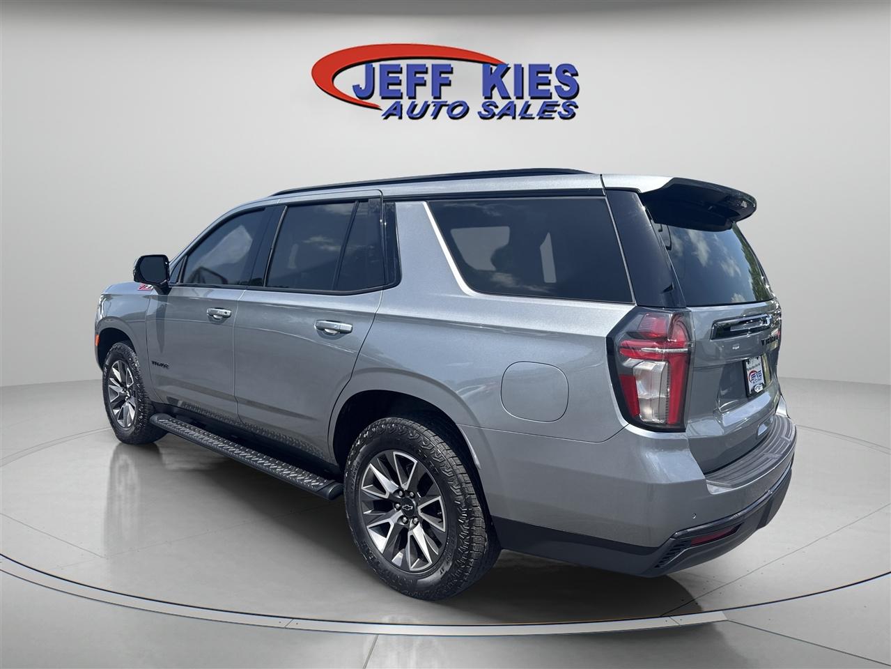 Chevrolet Tahoe 4WD 4dr Z71 2023