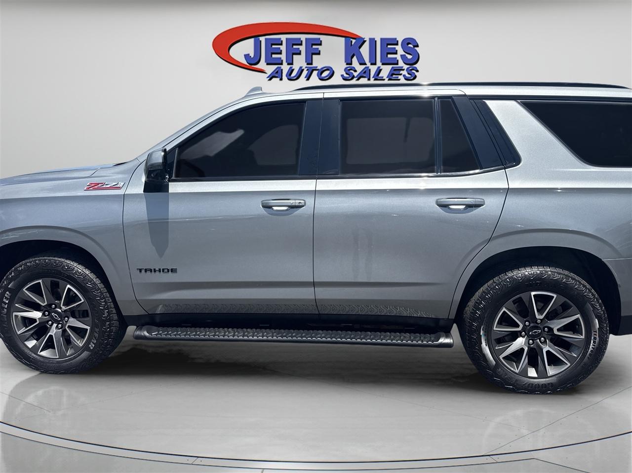 Chevrolet Tahoe 4WD 4dr Z71 2023