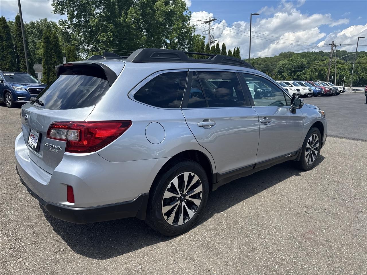 Subaru Outback 2.5i Limited 2017