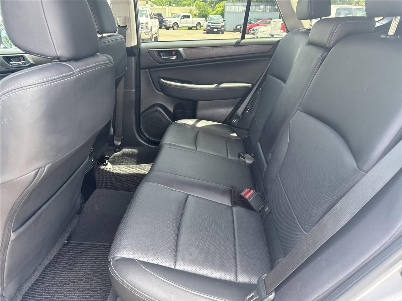 Subaru Outback 2.5i Limited 2017