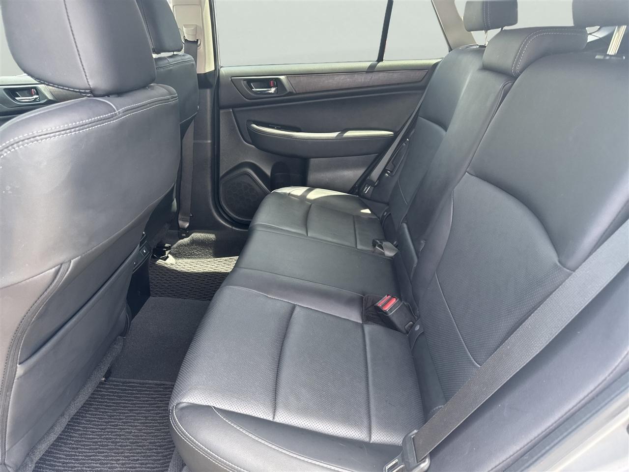 Subaru Outback 2.5i Limited 2017