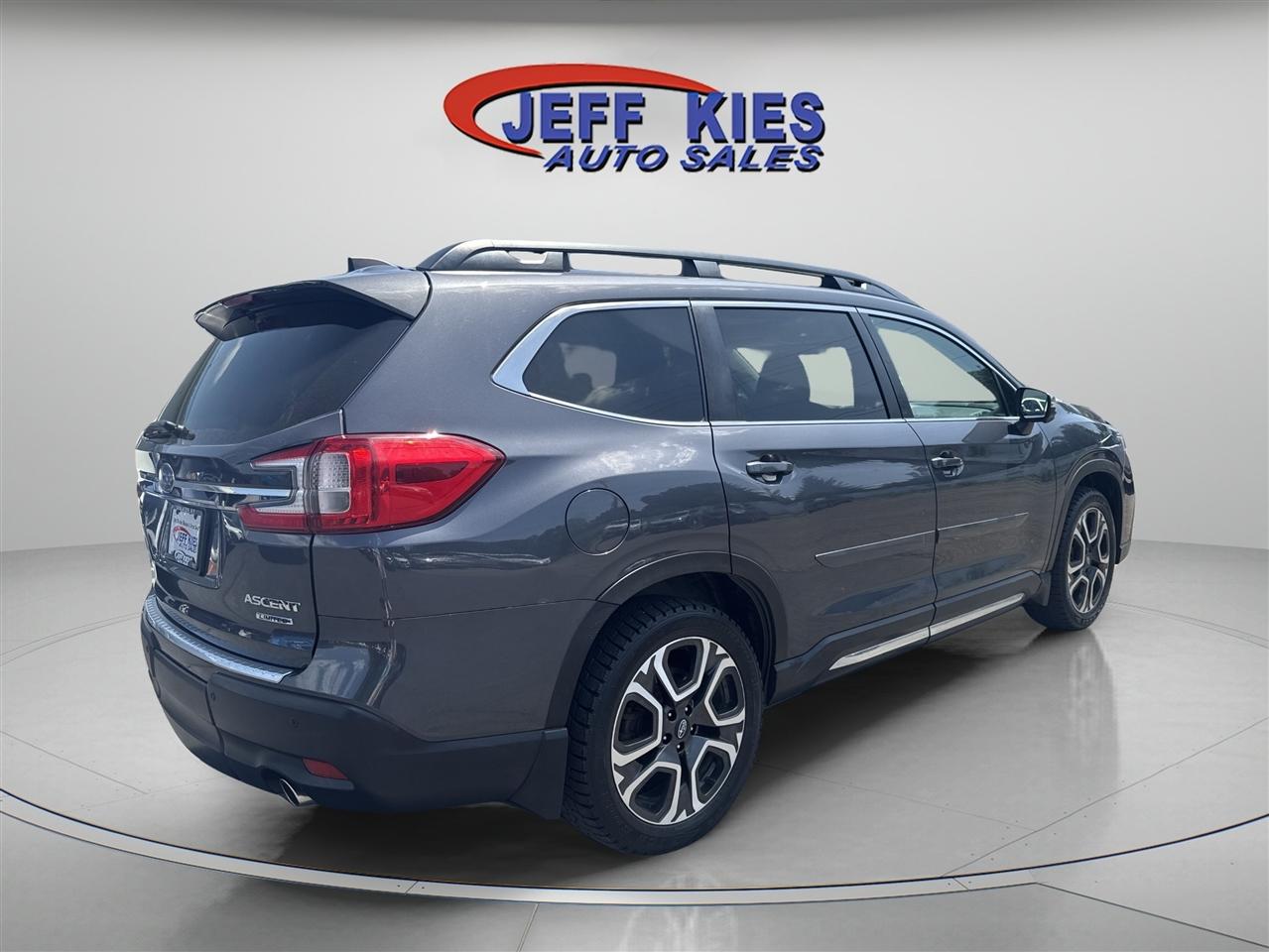 Subaru Ascent Limited 8-Passenger 2023