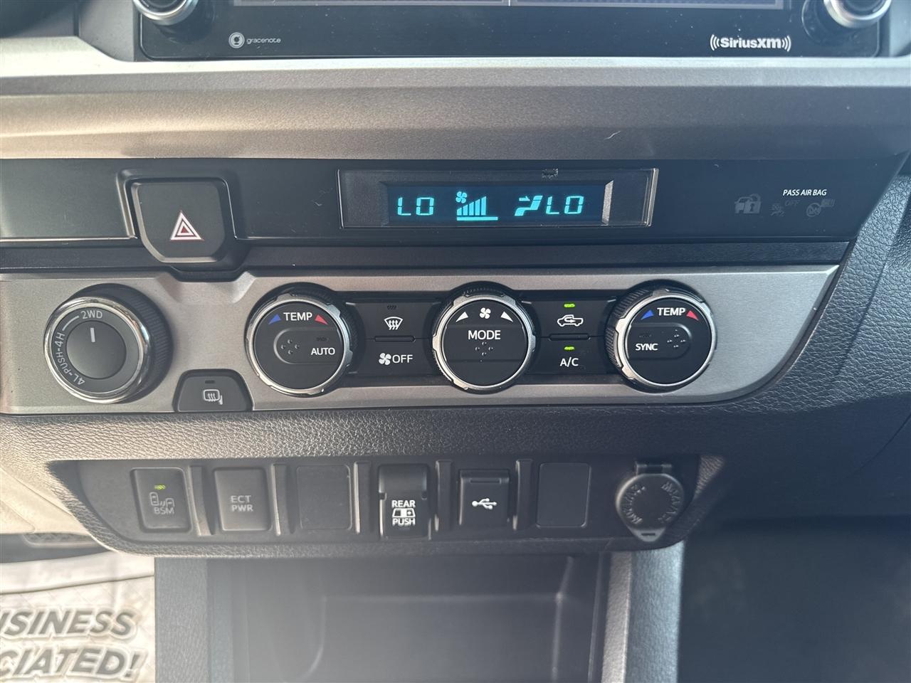 Toyota Tacoma 4WD TRD Off Road Double Cab 5' Bed V6 MT (Natl) 2021