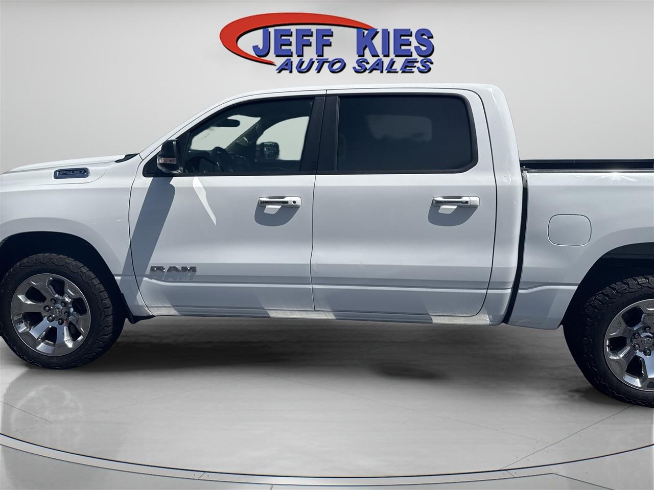 RAM 1500 Big Horn/Lone Star 4x4 Crew Cab 5'7" Box 2019