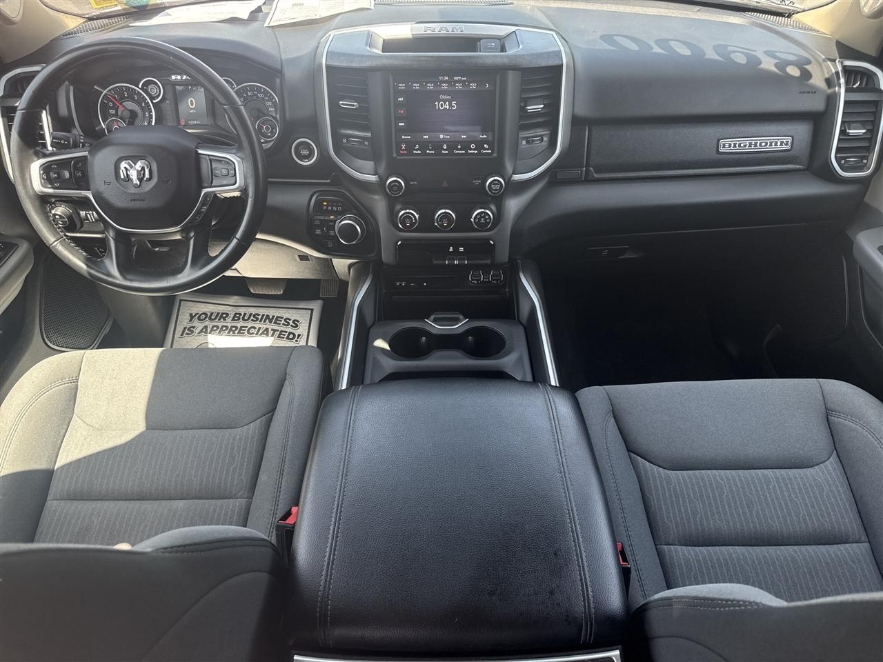 RAM 1500 Big Horn/Lone Star 4x4 Crew Cab 5'7" Box 2019