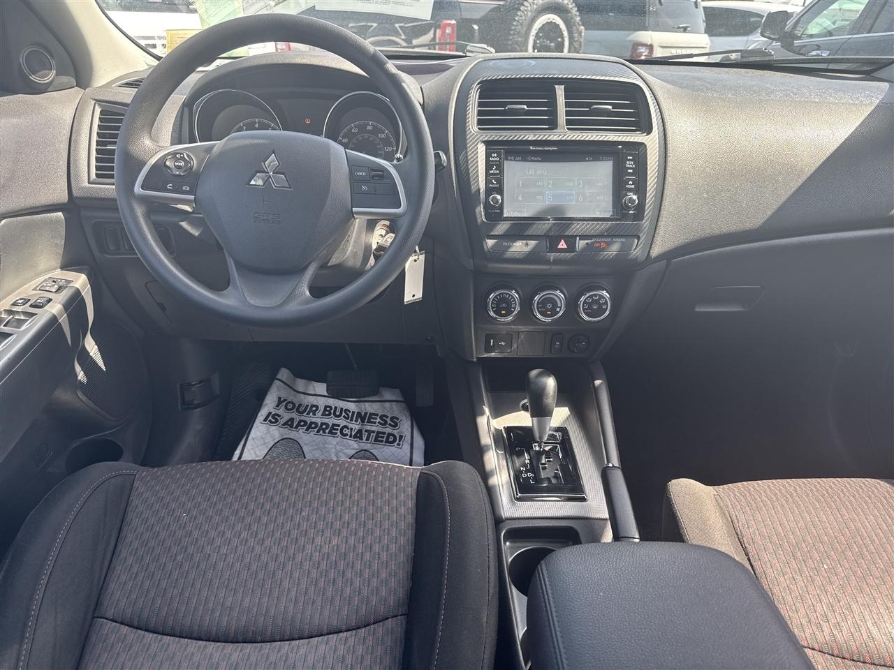 Mitsubishi Outlander Sport ES 2.0 AWC CVT 2018
