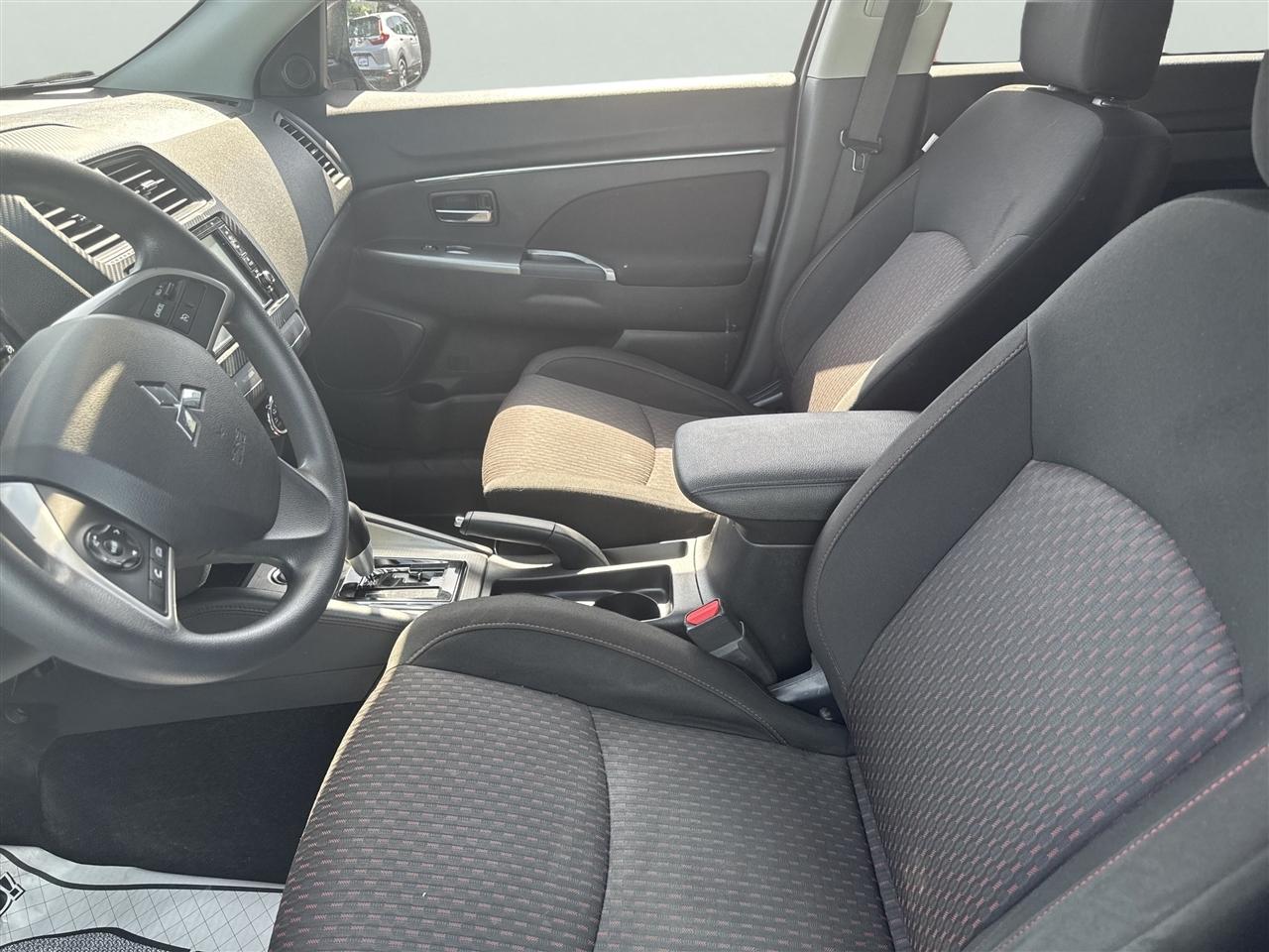 Mitsubishi Outlander Sport ES 2.0 AWC CVT 2018