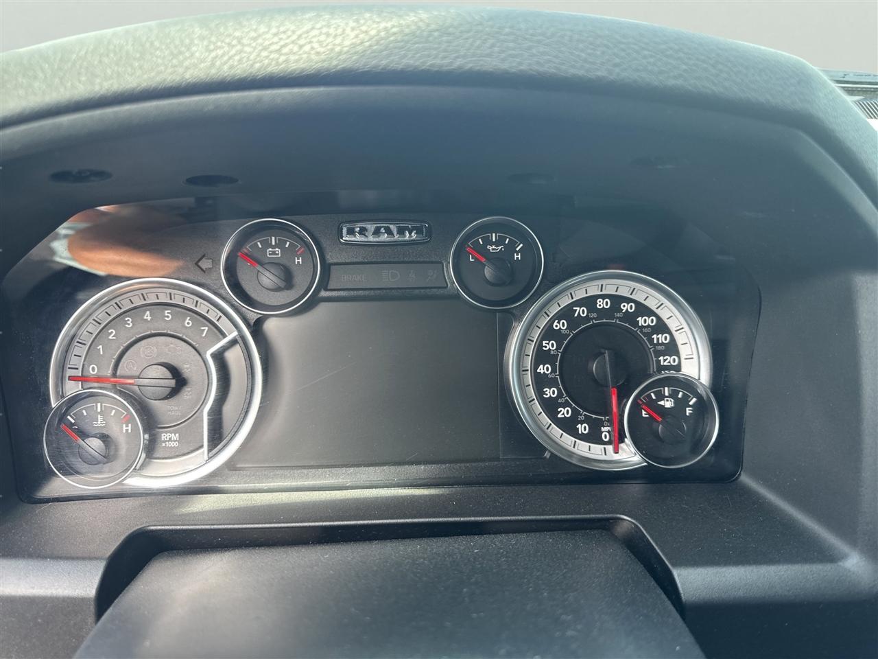 RAM 1500 Big Horn 4x4 Crew Cab 5'7" Box 2018