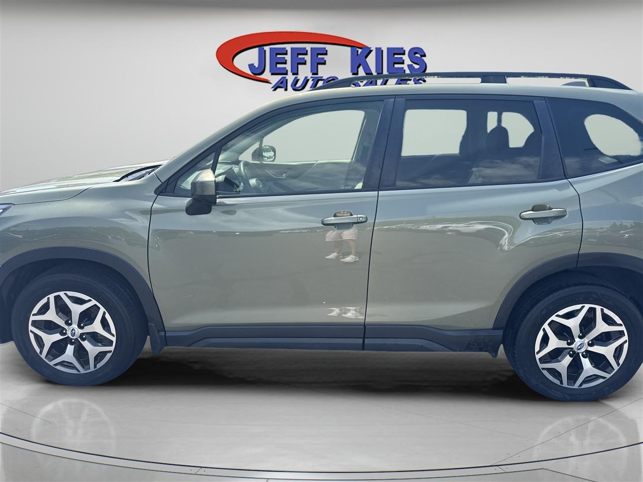 Subaru Forester Premium CVT 2021