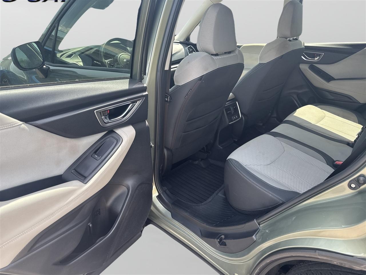 Subaru Forester Premium CVT 2021
