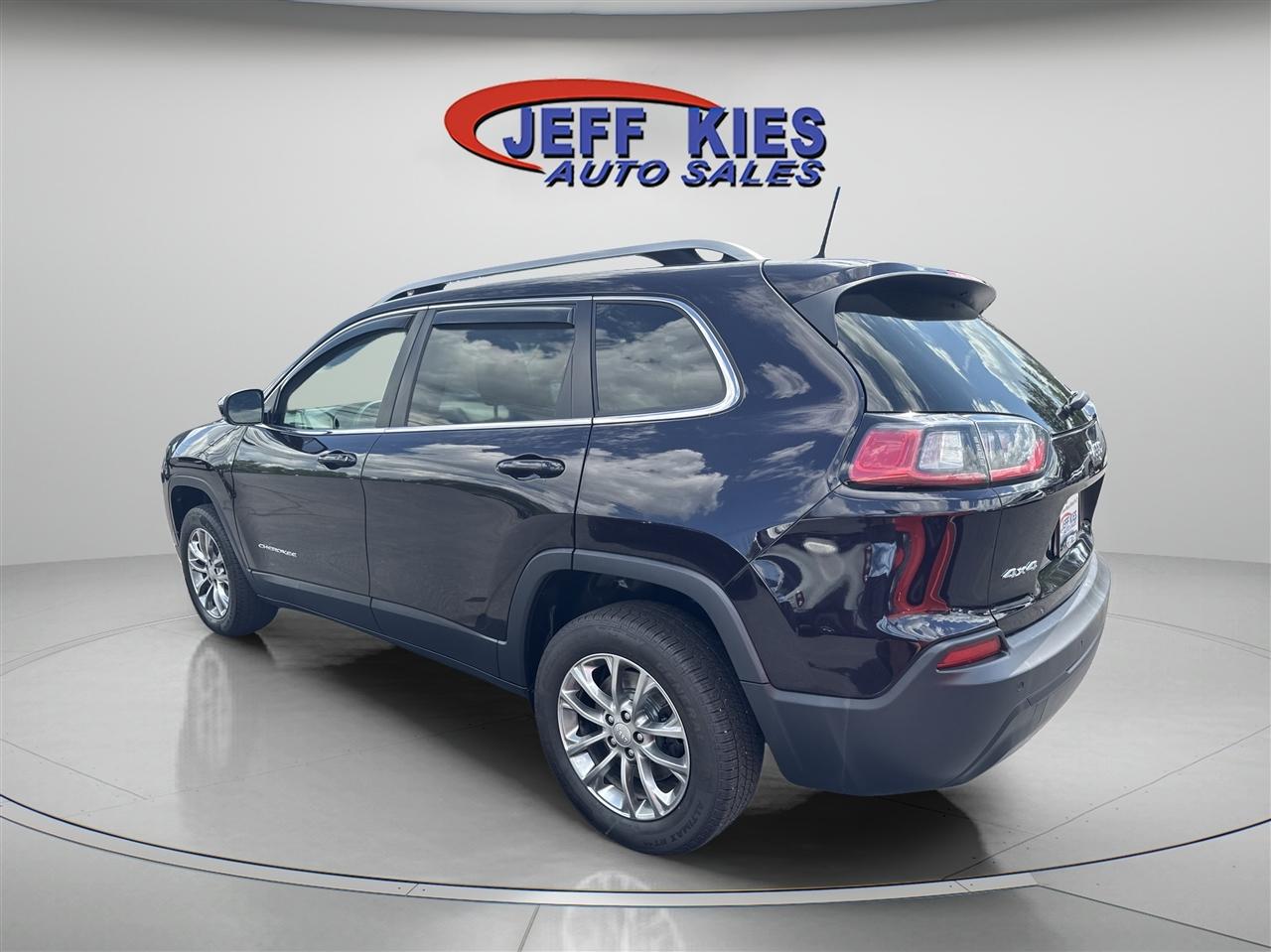 Jeep Cherokee Latitude Plus 4x4 2021