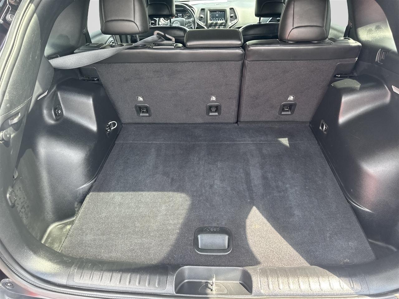 Jeep Cherokee Latitude Plus 4x4 2021