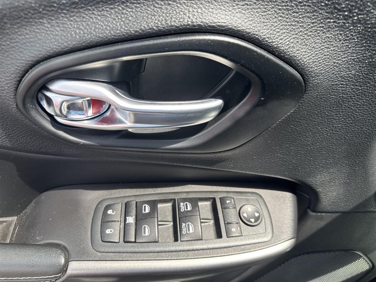 Jeep Cherokee Latitude Plus 4x4 2021