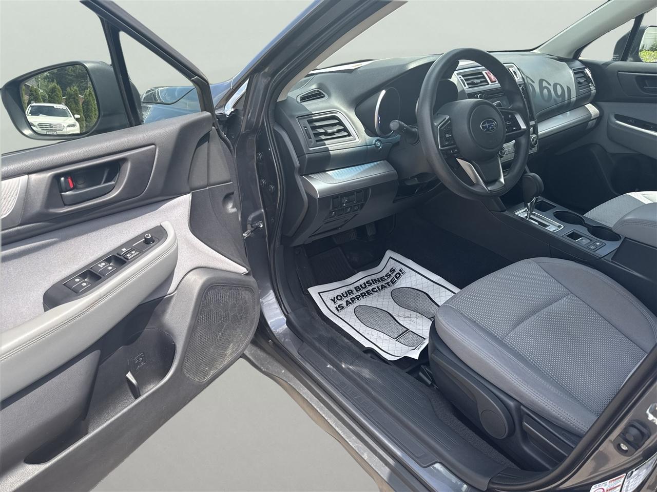 Subaru Outback 2.5i 2019