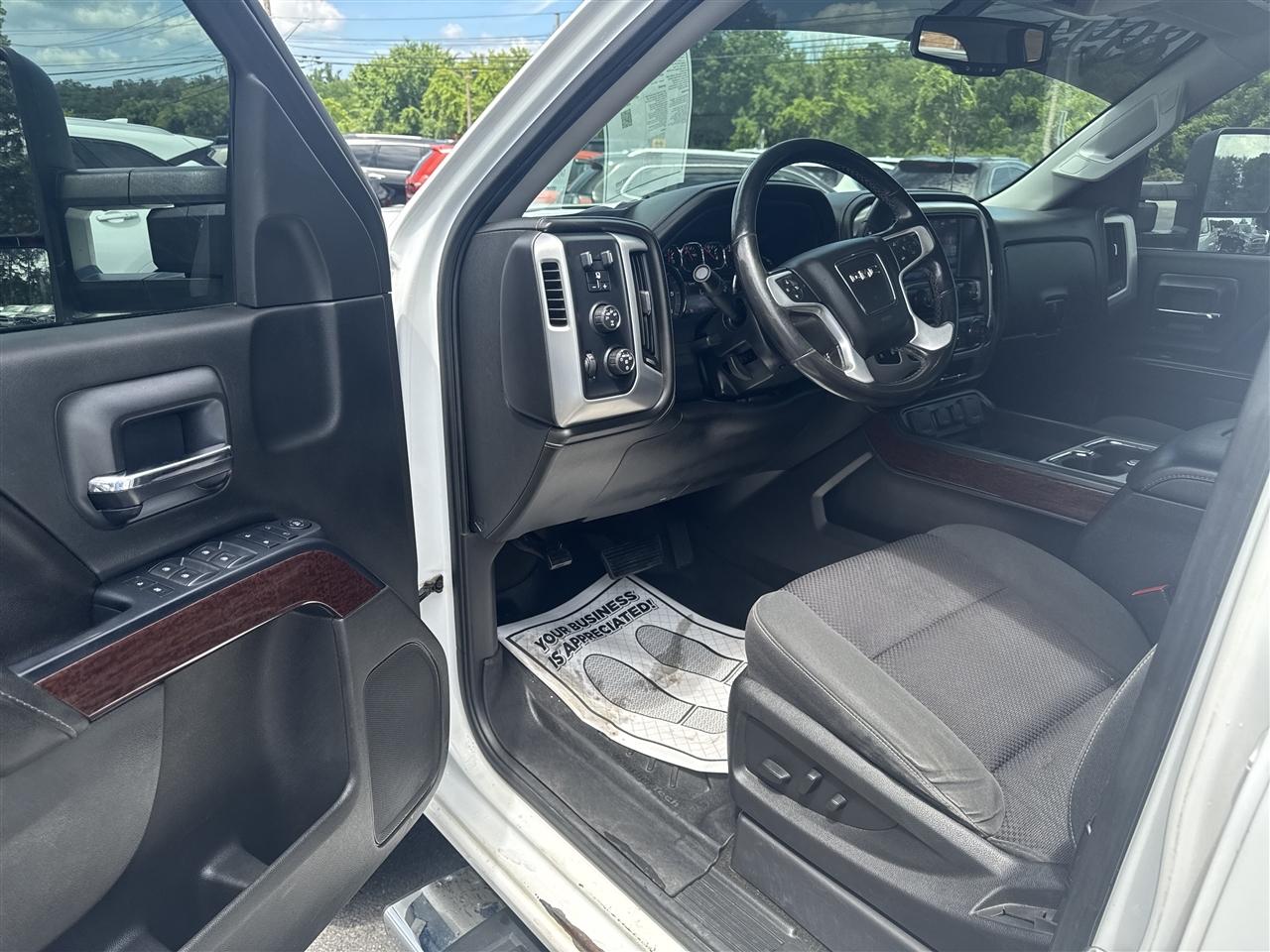 GMC Sierra 1500 4WD Crew Cab 153.0" SLE 2016